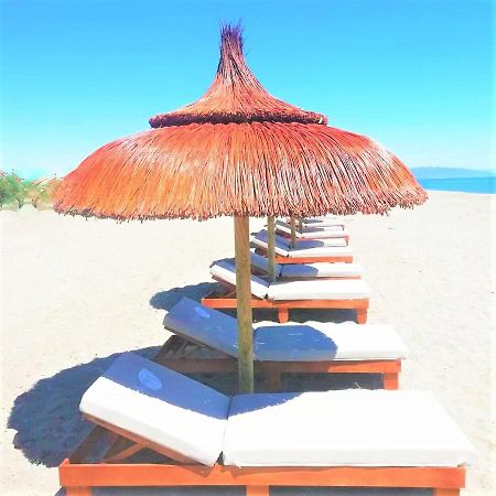 Botaniq Hotel Boutique Мохакар Экстерьер фото