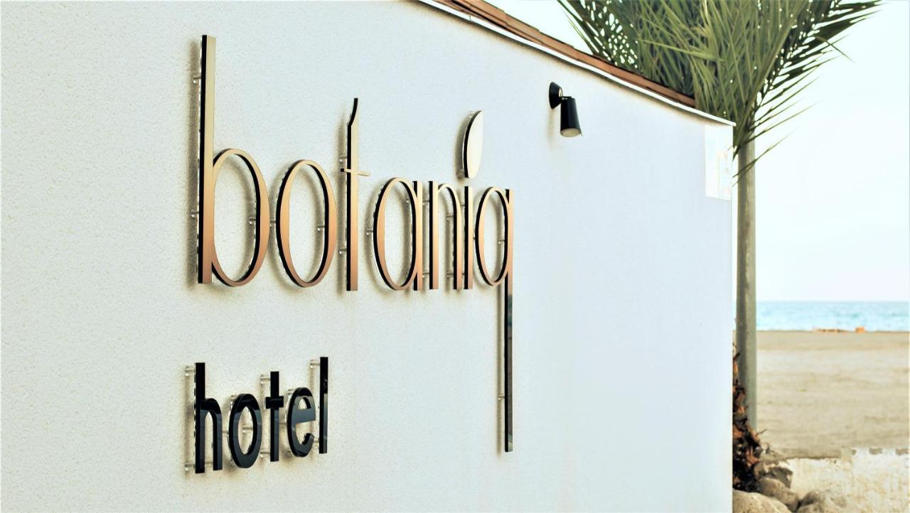 Botaniq Hotel Boutique Мохакар Экстерьер фото